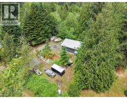 11198 Tuck Road, Powell River, BC  Photo 57