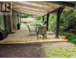11198 Tuck Road, Powell River, BC  Photo 9