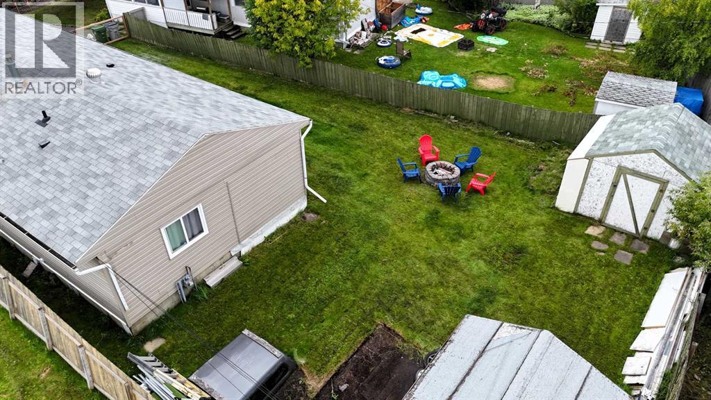 5124 8 Avenue — photo 25