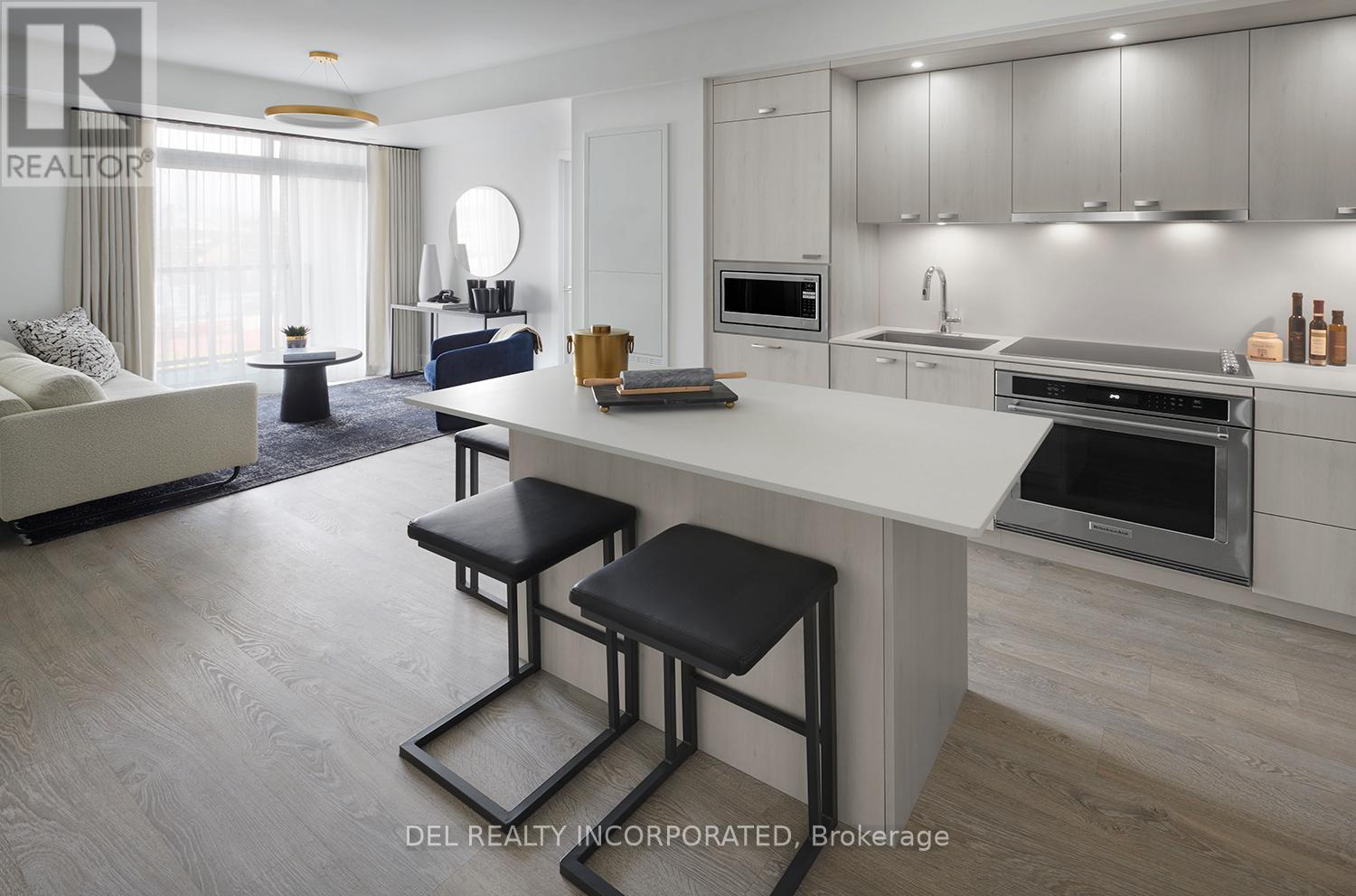 #327 858 DUPONT STREET - 1