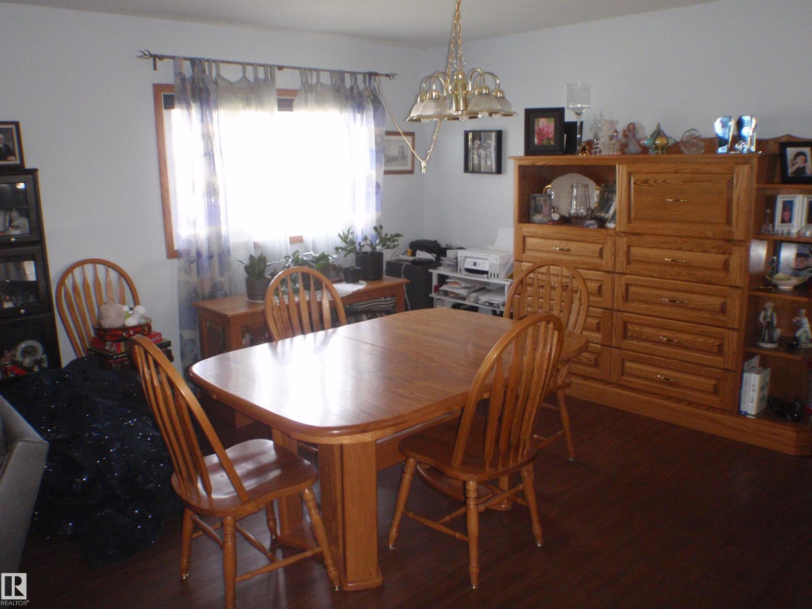 3 Hillside AV — photo 28