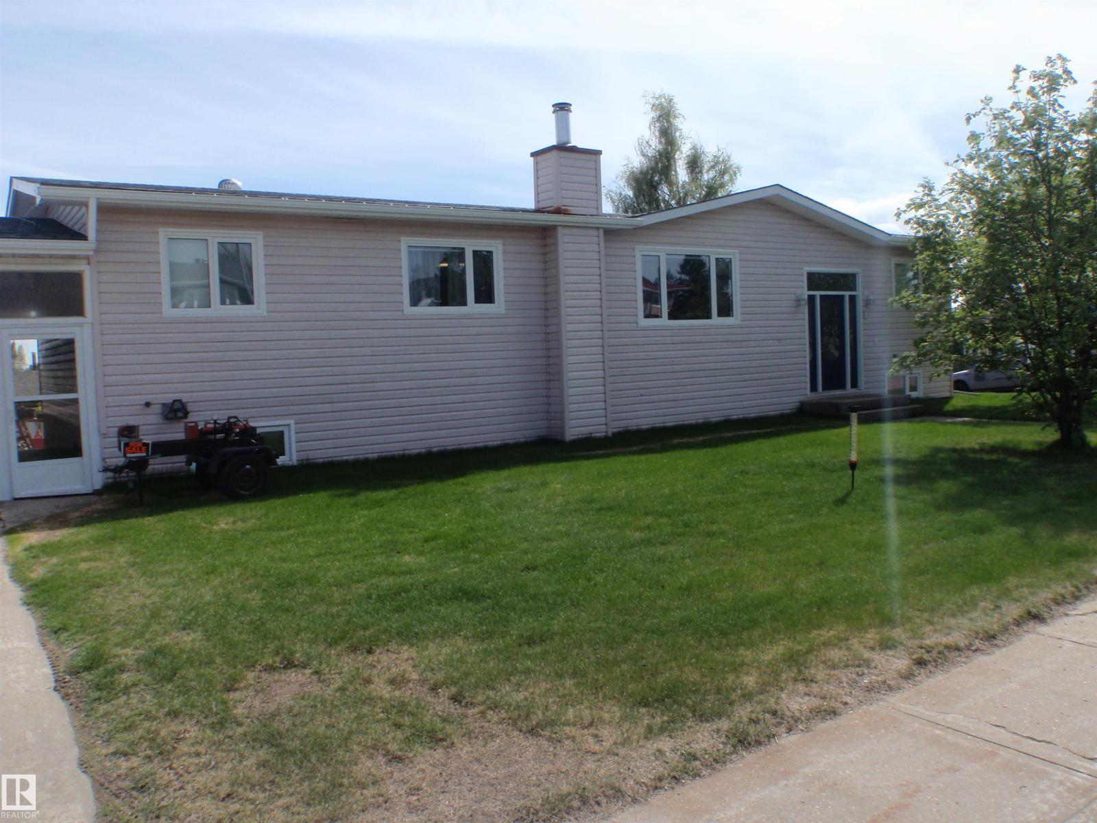 3 Hillside AV - photo 4