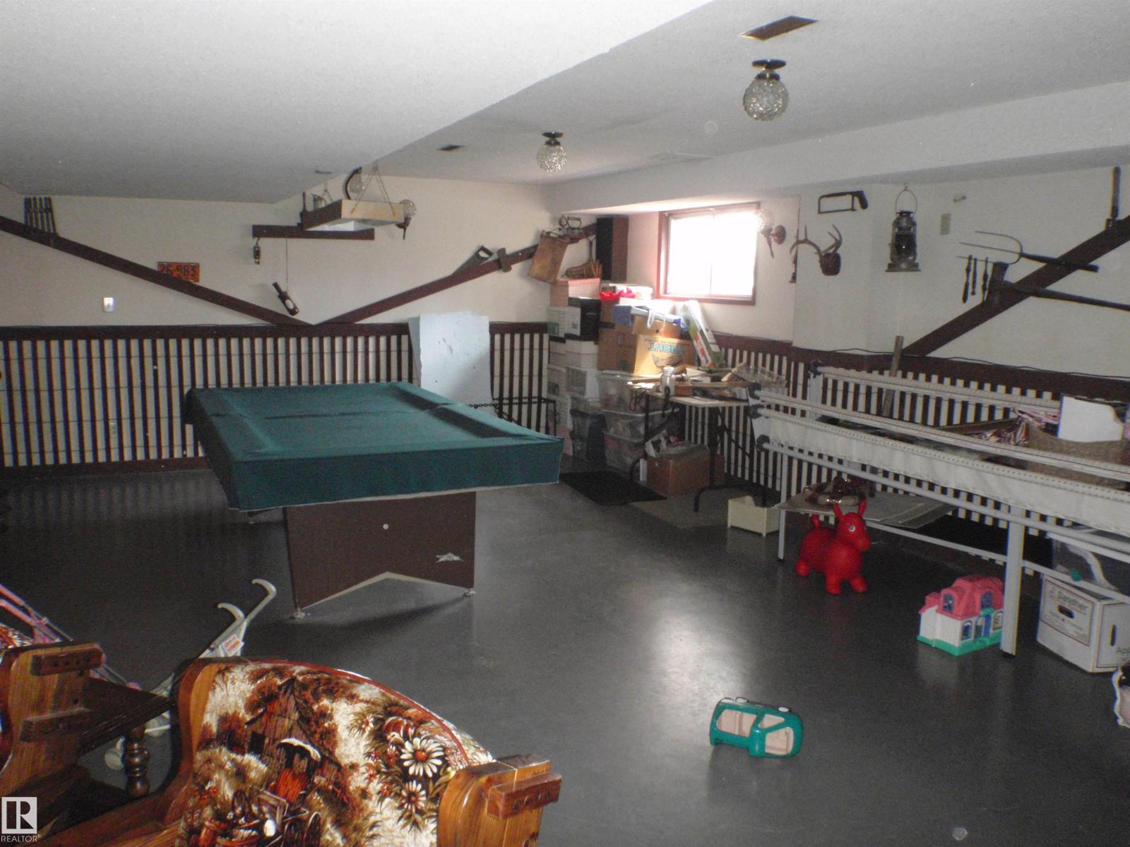 3 Hillside AV — photo 48