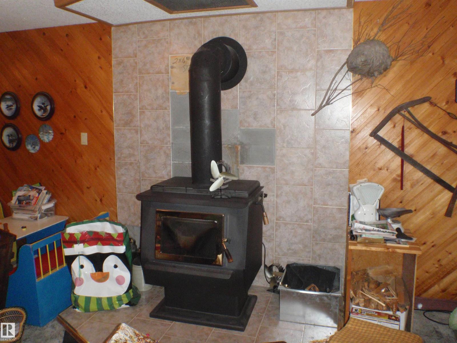 3 Hillside AV — photo 52