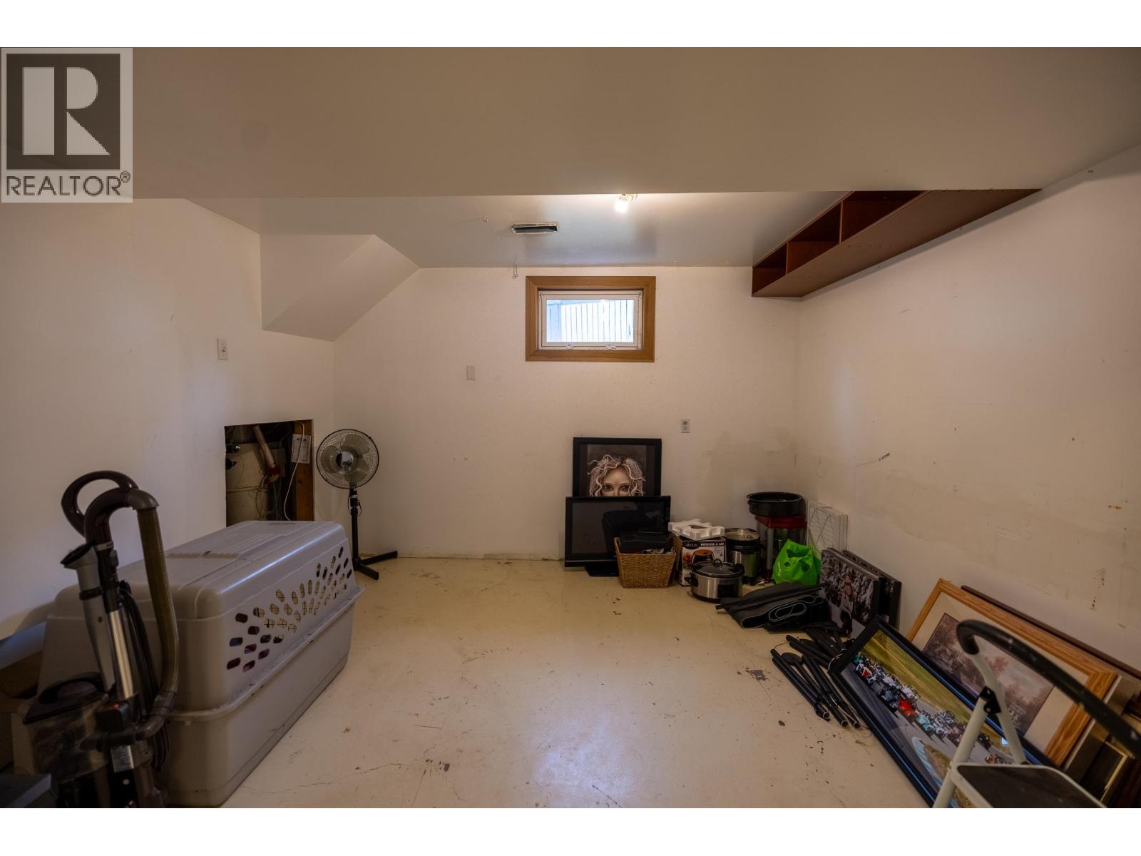 4327 MONTGOMERY CRESCENT - 25