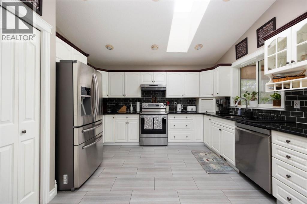 116 Castle Ridge Lane, Fort McMurray