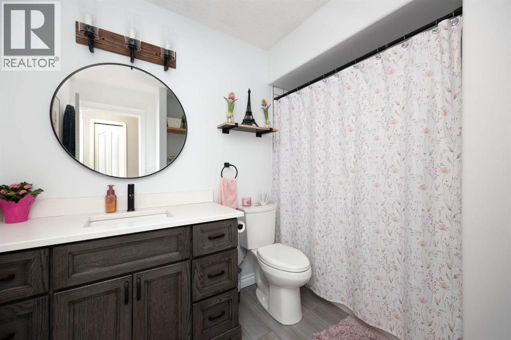 116 Castle Ridge Lane, Fort McMurray
