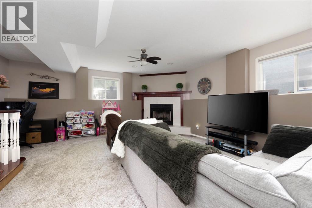 116 Castle Ridge Lane, Fort McMurray
