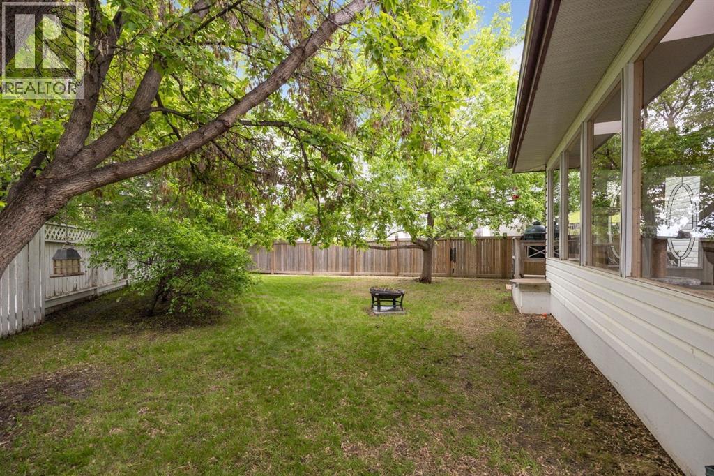 116 Castle Ridge Lane, Fort McMurray
