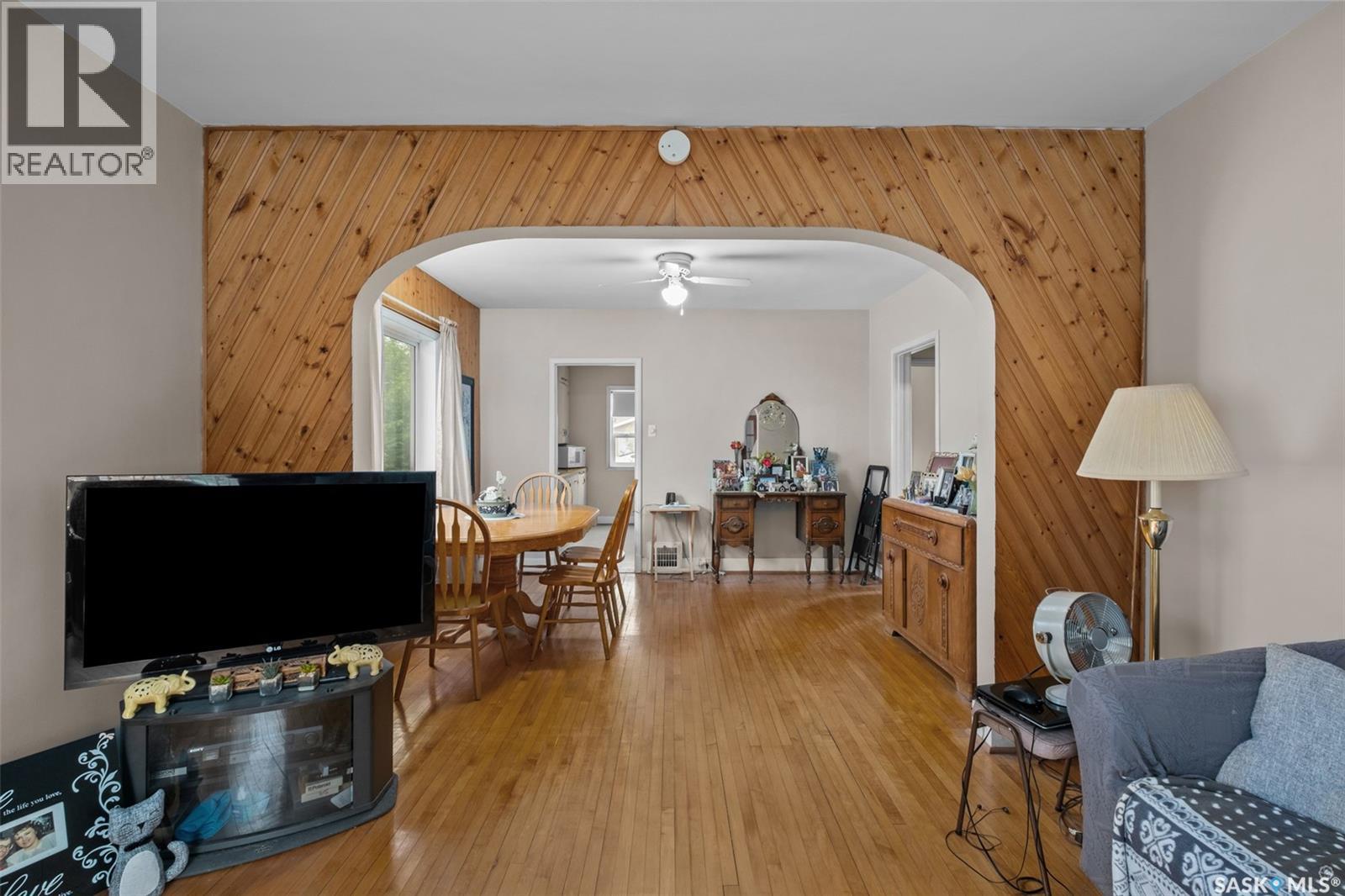 361 14th STREET W - photo 3