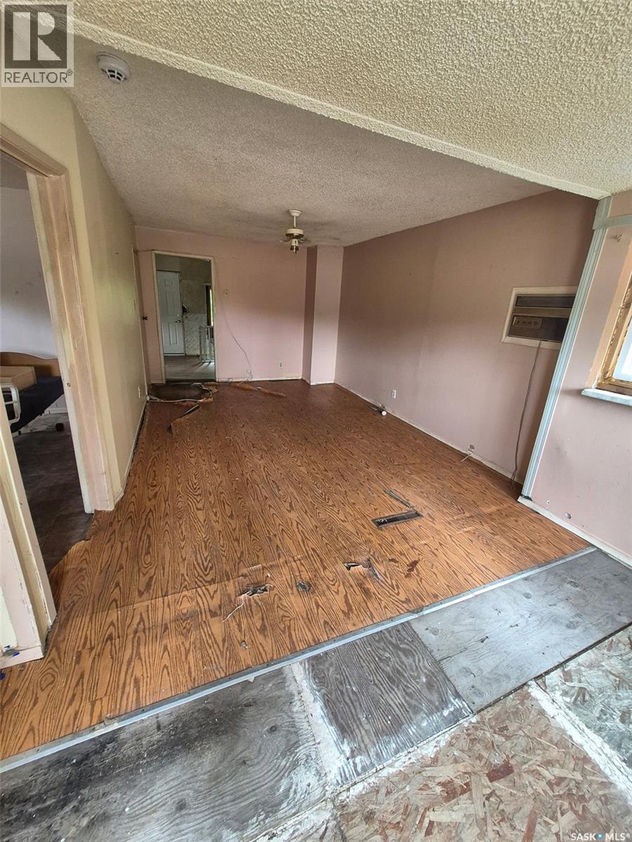 400 J AVENUE S - photo 2