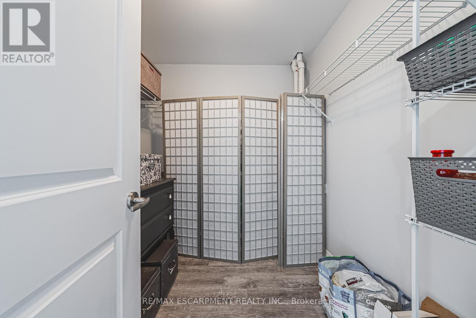 #317 1 REDFERN AVENUE - 15