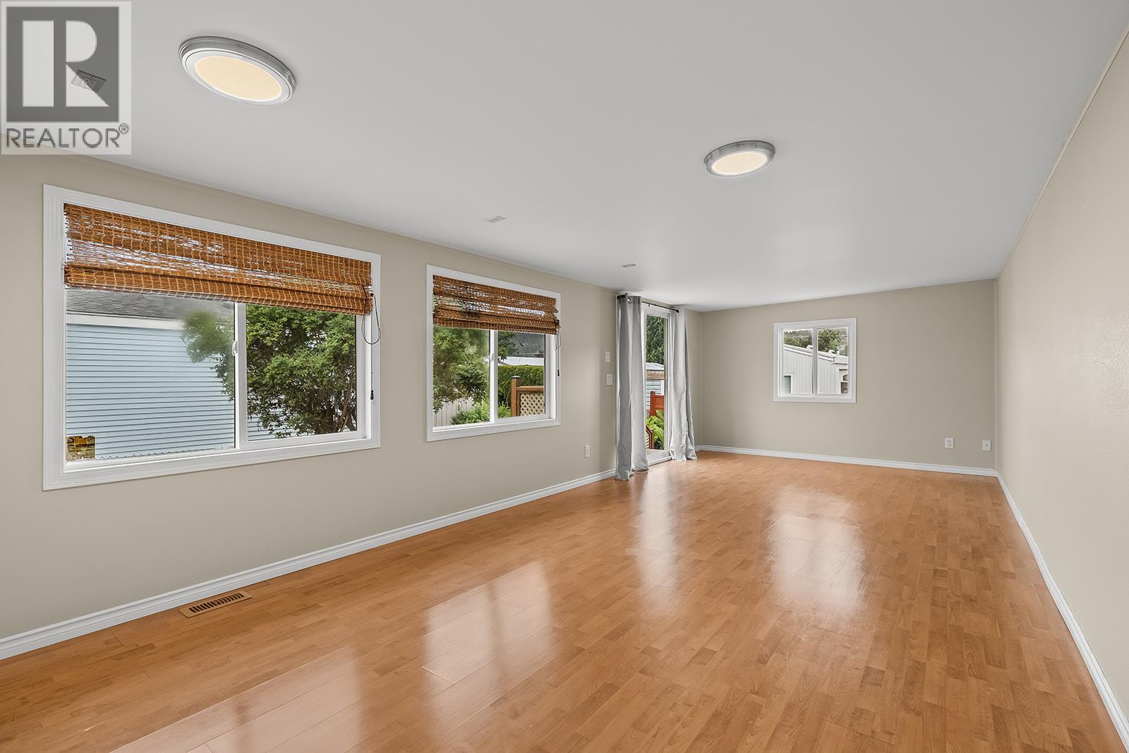 #144 720 Commonwealth Road - 36