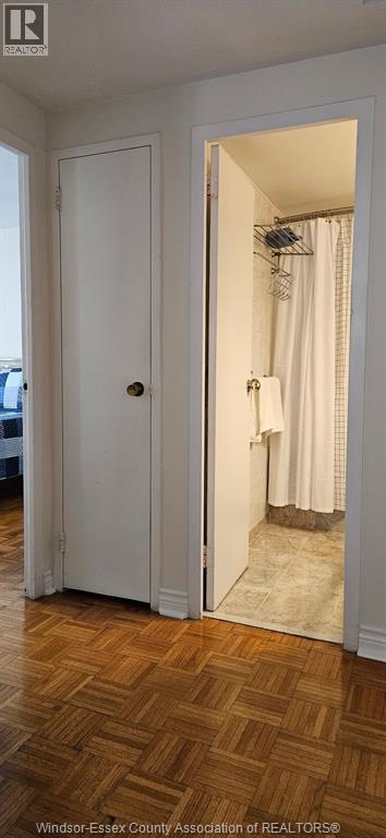 #1412 111 Riverside DRIVE East - 24