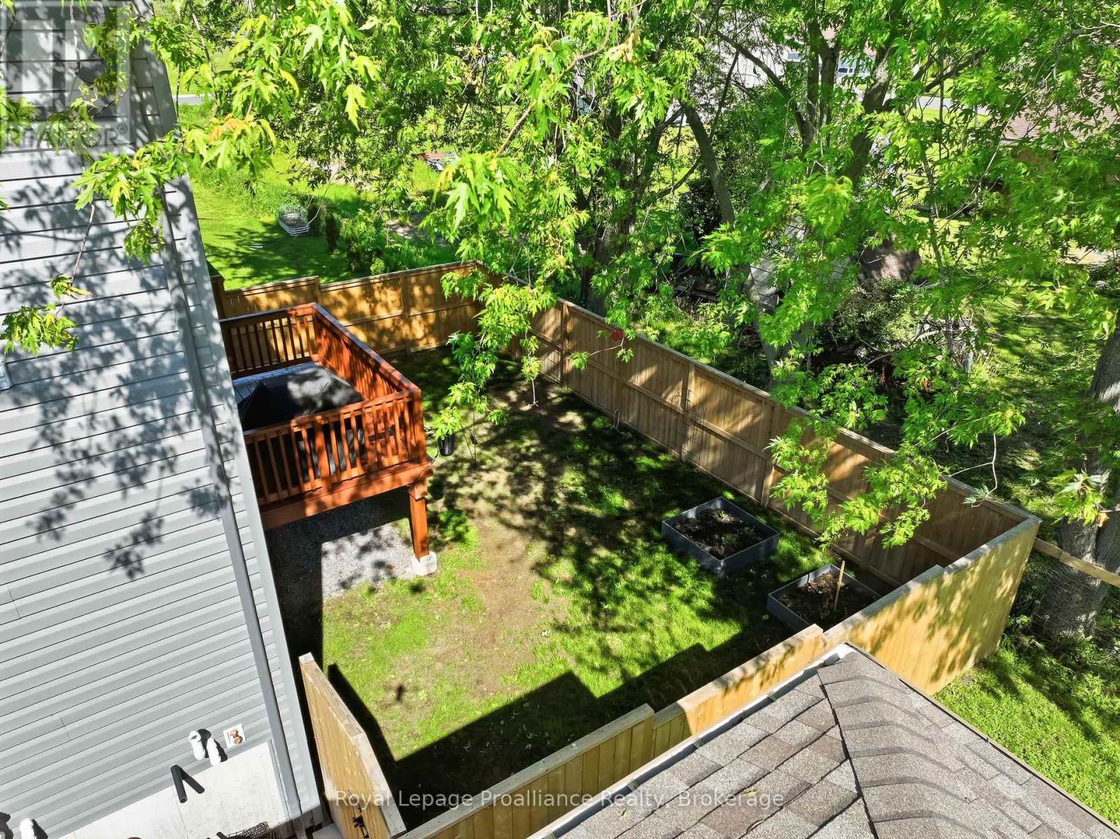 33 RABBIT ROAD - 35