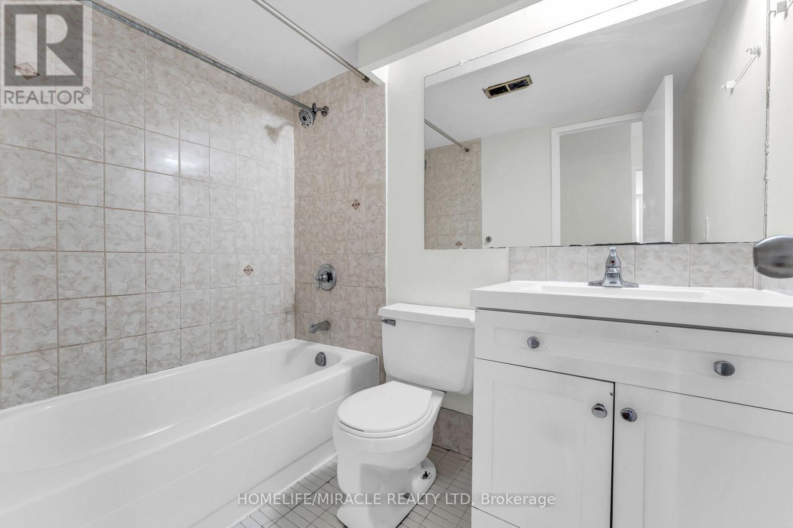#1611 20 FOREST MANOR ROAD - 18