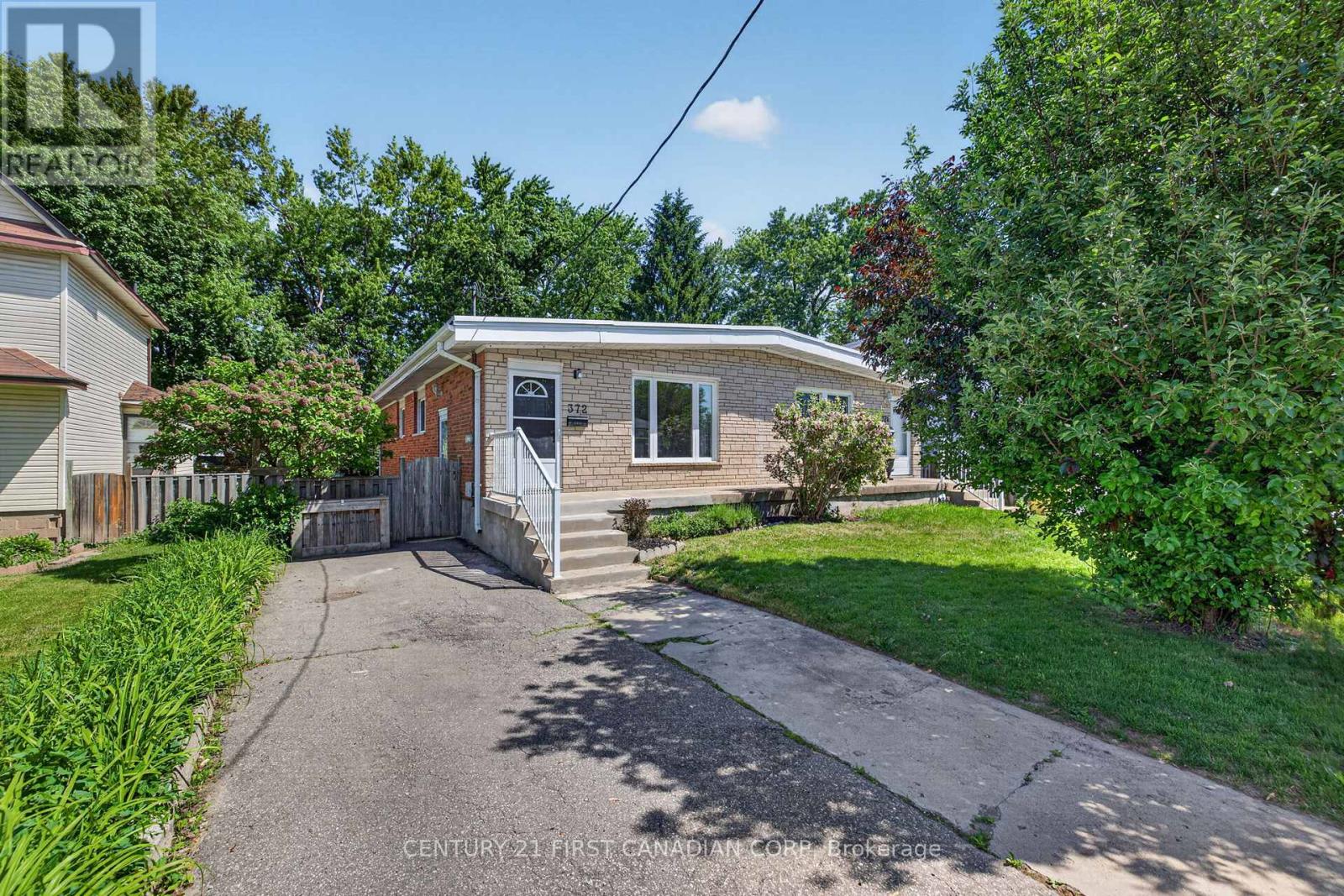372 DIEPPE STREET - 1