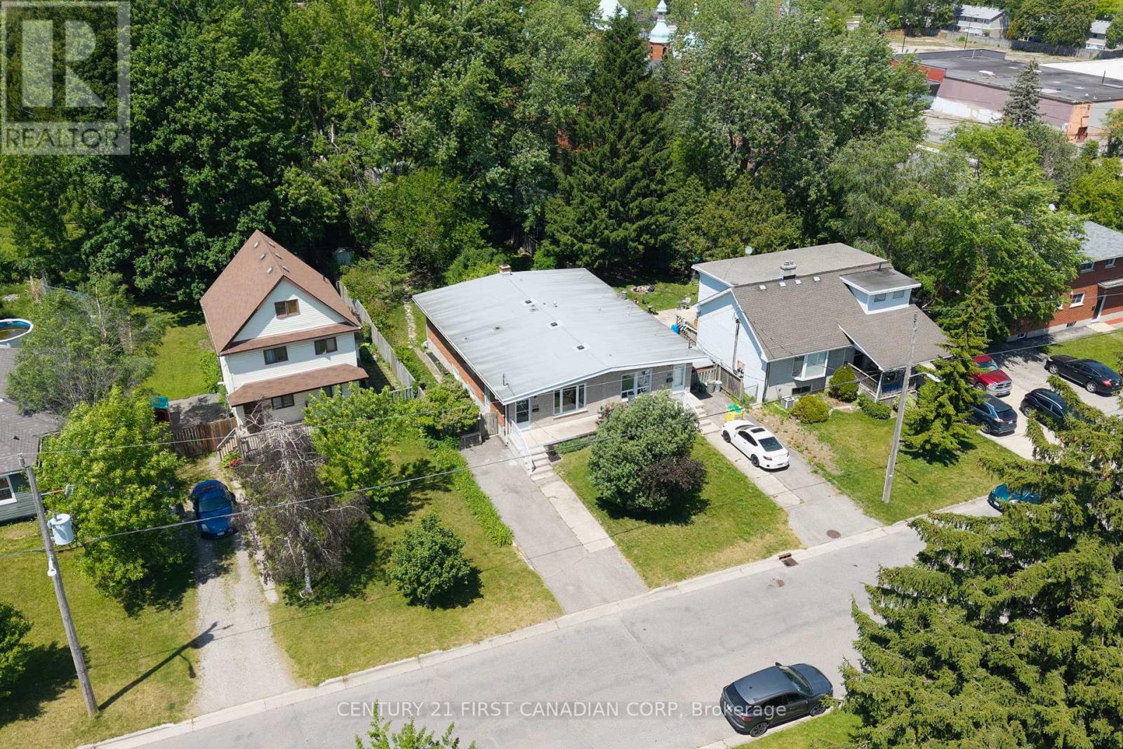 372 DIEPPE STREET - 35