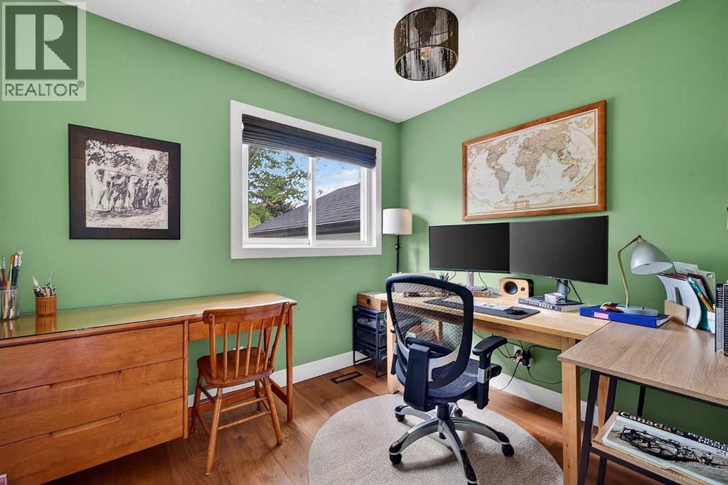 27 Bow Village Crescent NW — photo 31