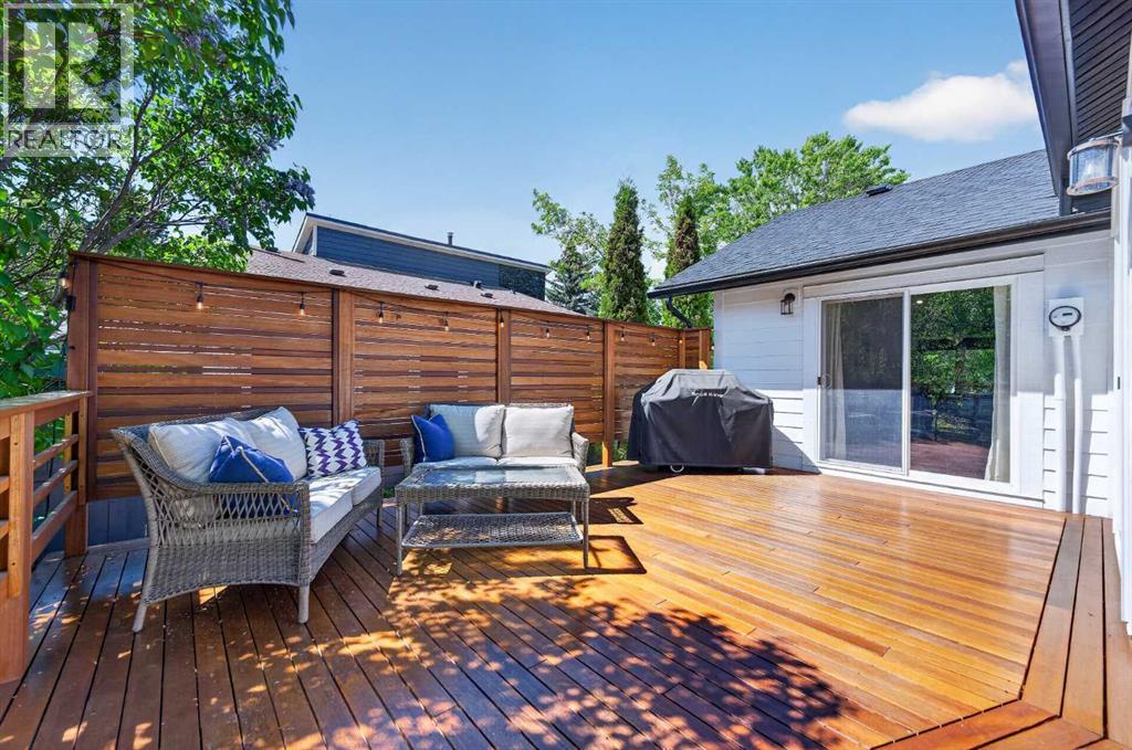 27 Bow Village Crescent NW — photo 41