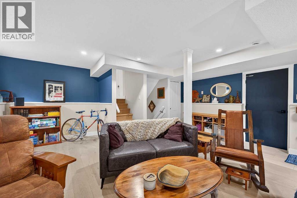 27 Bow Village Crescent NW — photo 35