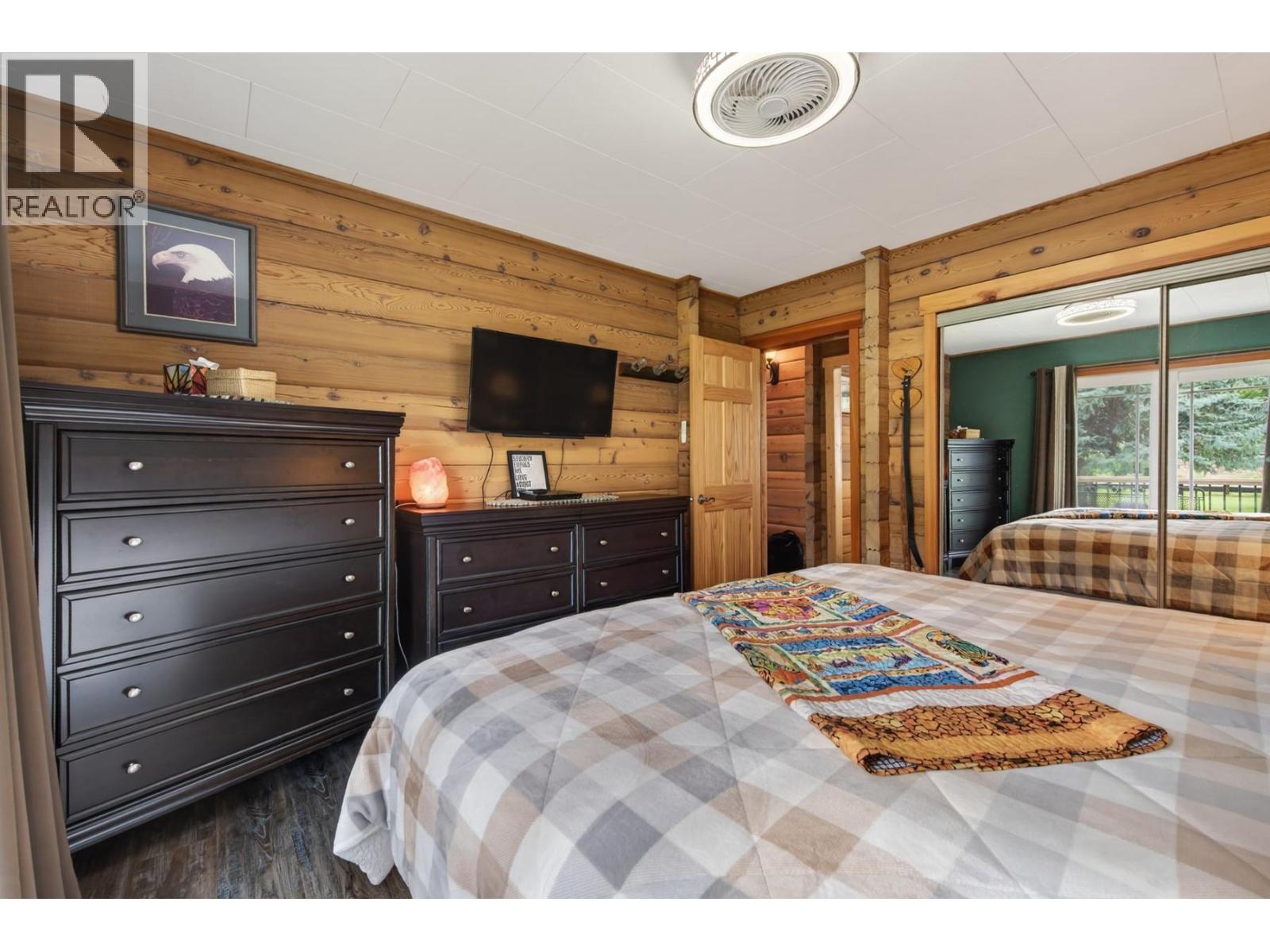 1477 Main Street - 16