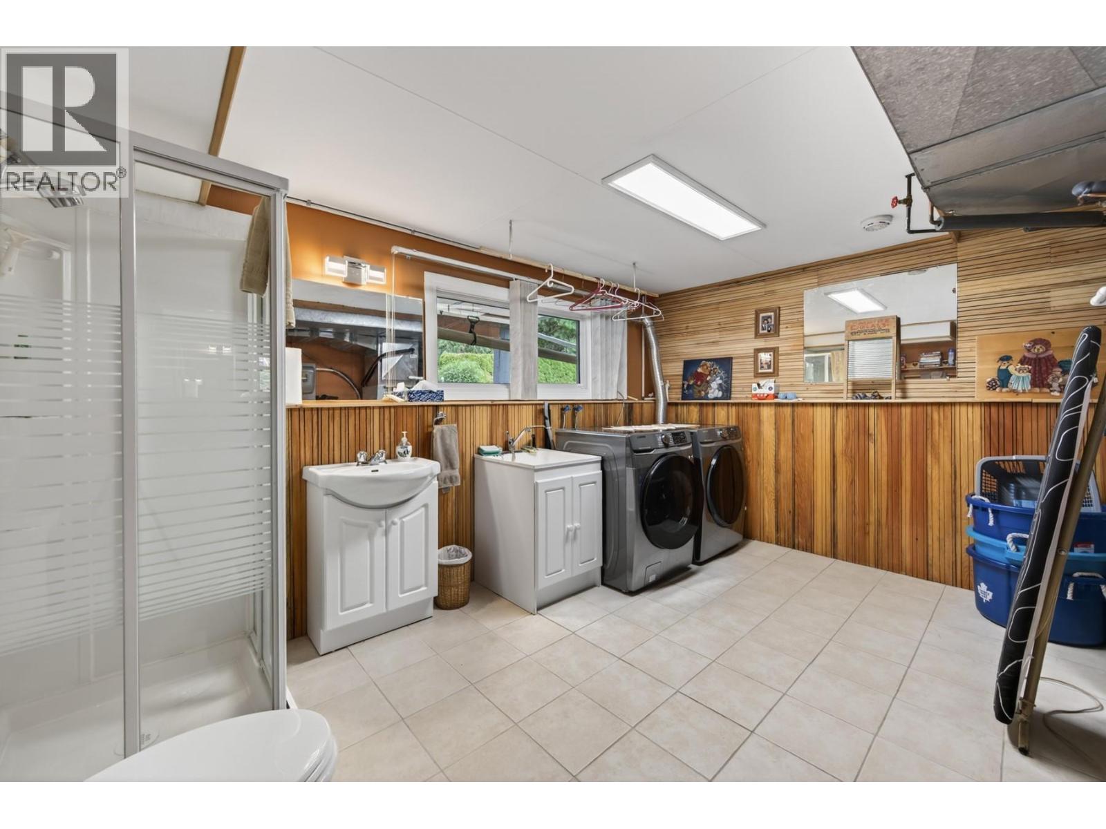 1477 Main Street, Lillooet