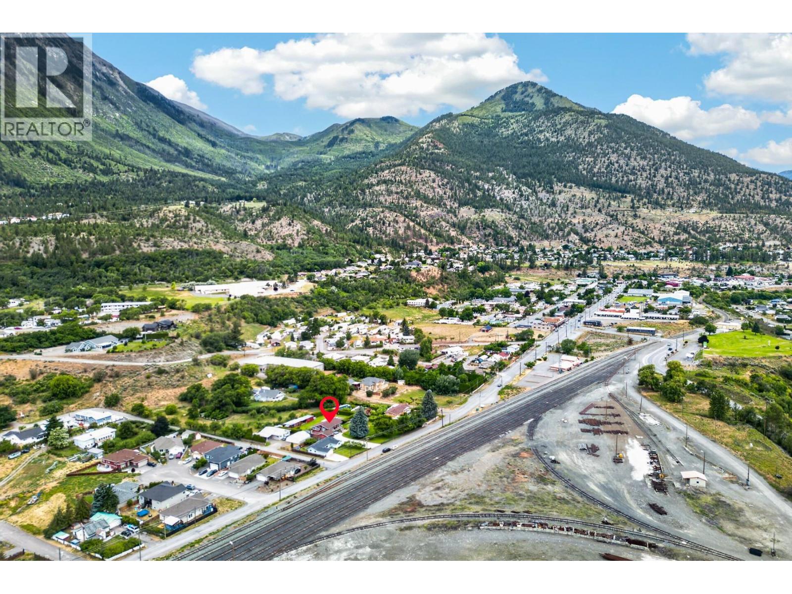 1477 Main Street, Lillooet