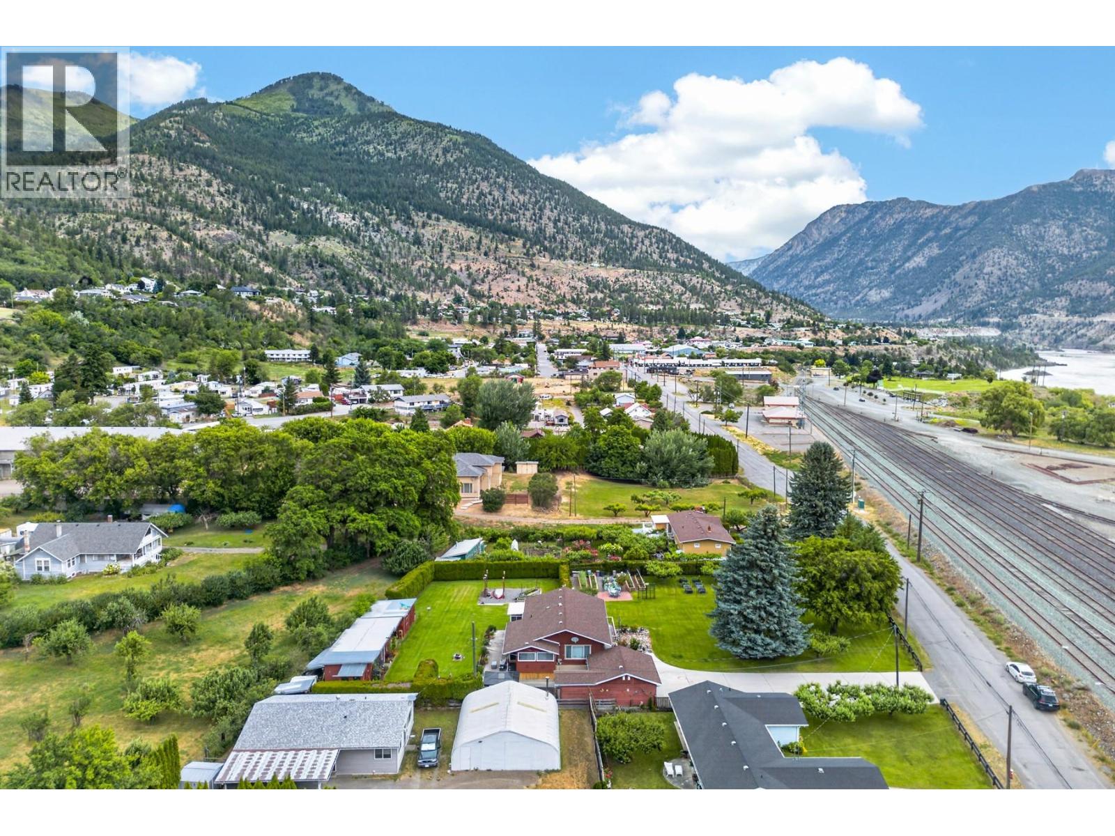 1477 Main Street, Lillooet