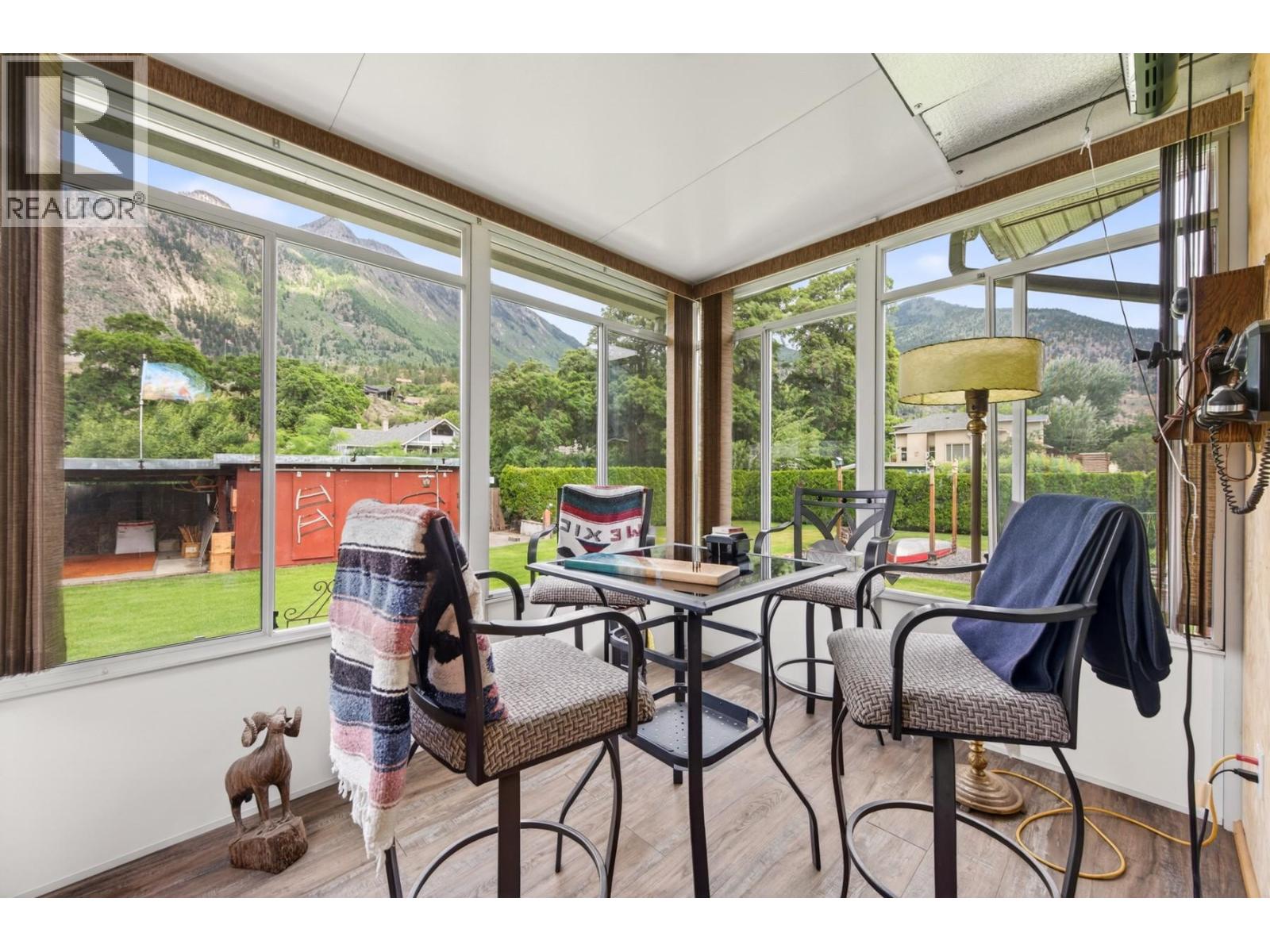 1477 Main Street, Lillooet