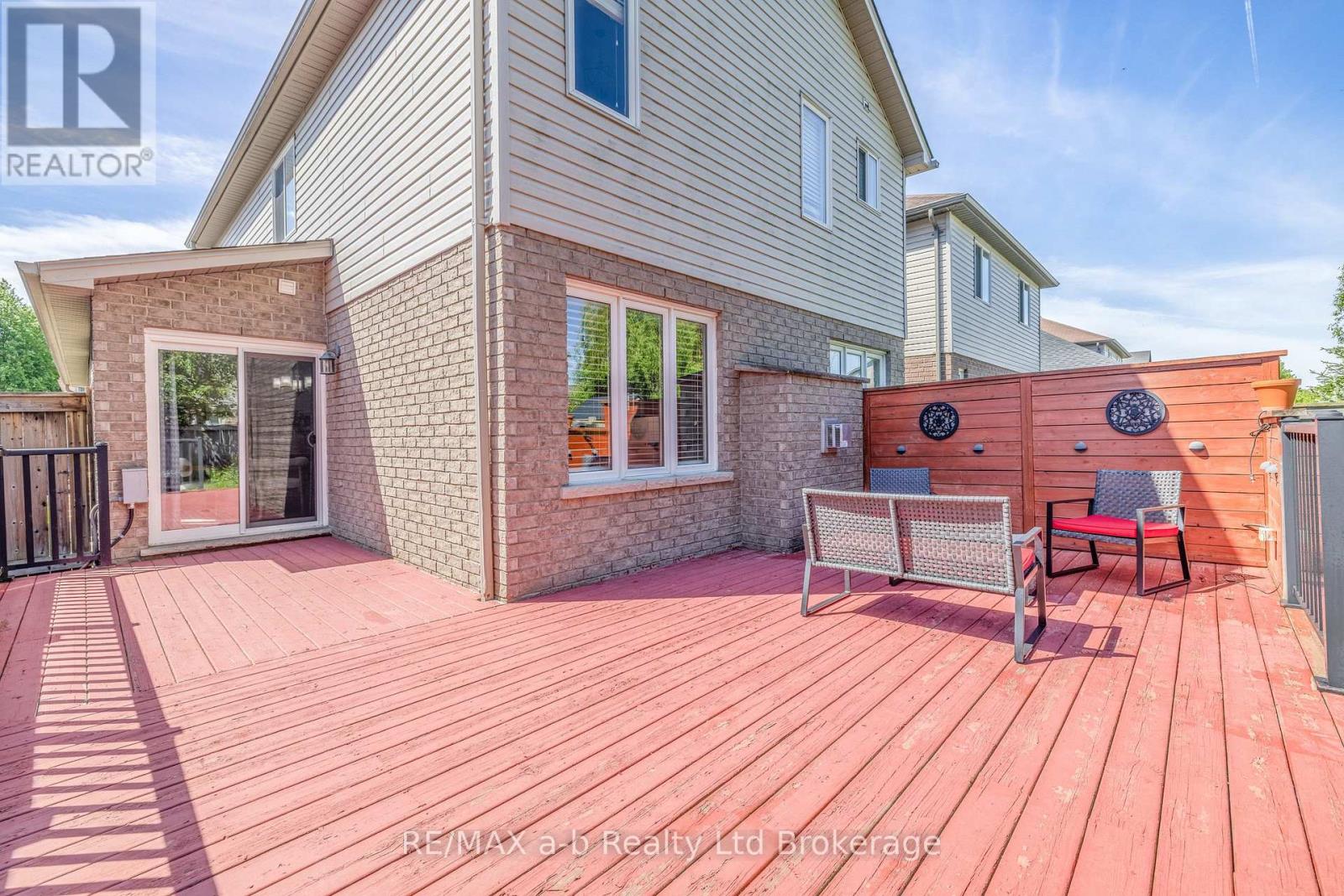 712 BLACKACRES BOULEVARD - 34