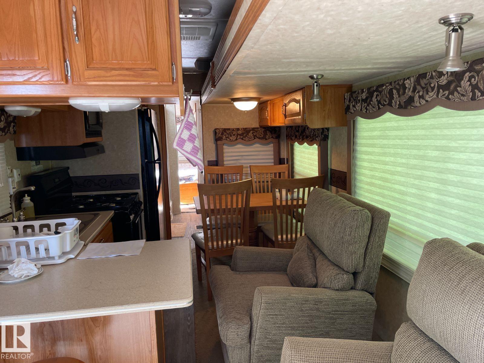 55 Lakeshore DR - 4