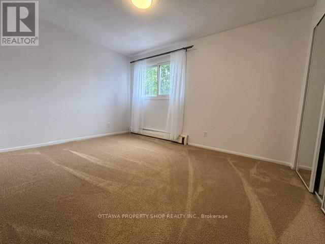 2 Bed, 1 Bath House for Rent in Ottawa – 14 – 47 SUMAC STREET, Ottawa – MLS# X13416992 - Image 11
