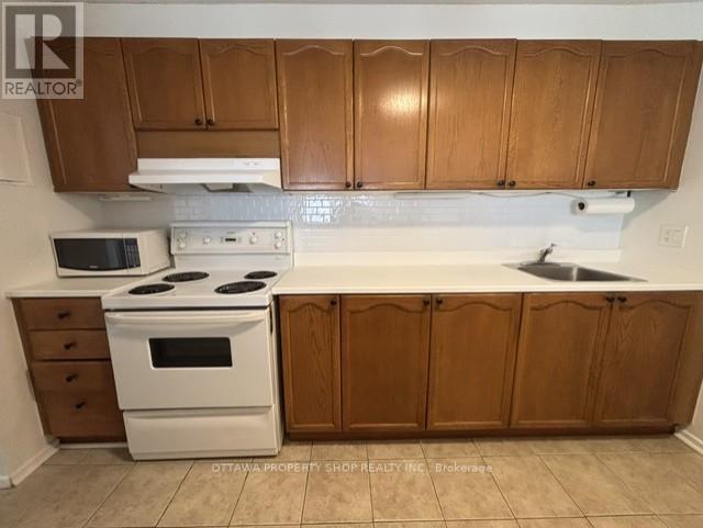 2 Bed, 1 Bath House for Rent in Ottawa – 14 – 47 SUMAC STREET, Ottawa – MLS# X13416992 - Image 7