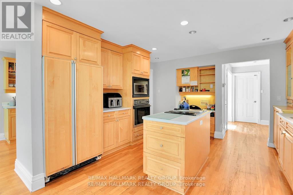 4 Bed, 6 Bath House for Sale in Ottawa – 23 DAVIDSON DRIVE, Ottawa – MLS# X13417112 - Image 9