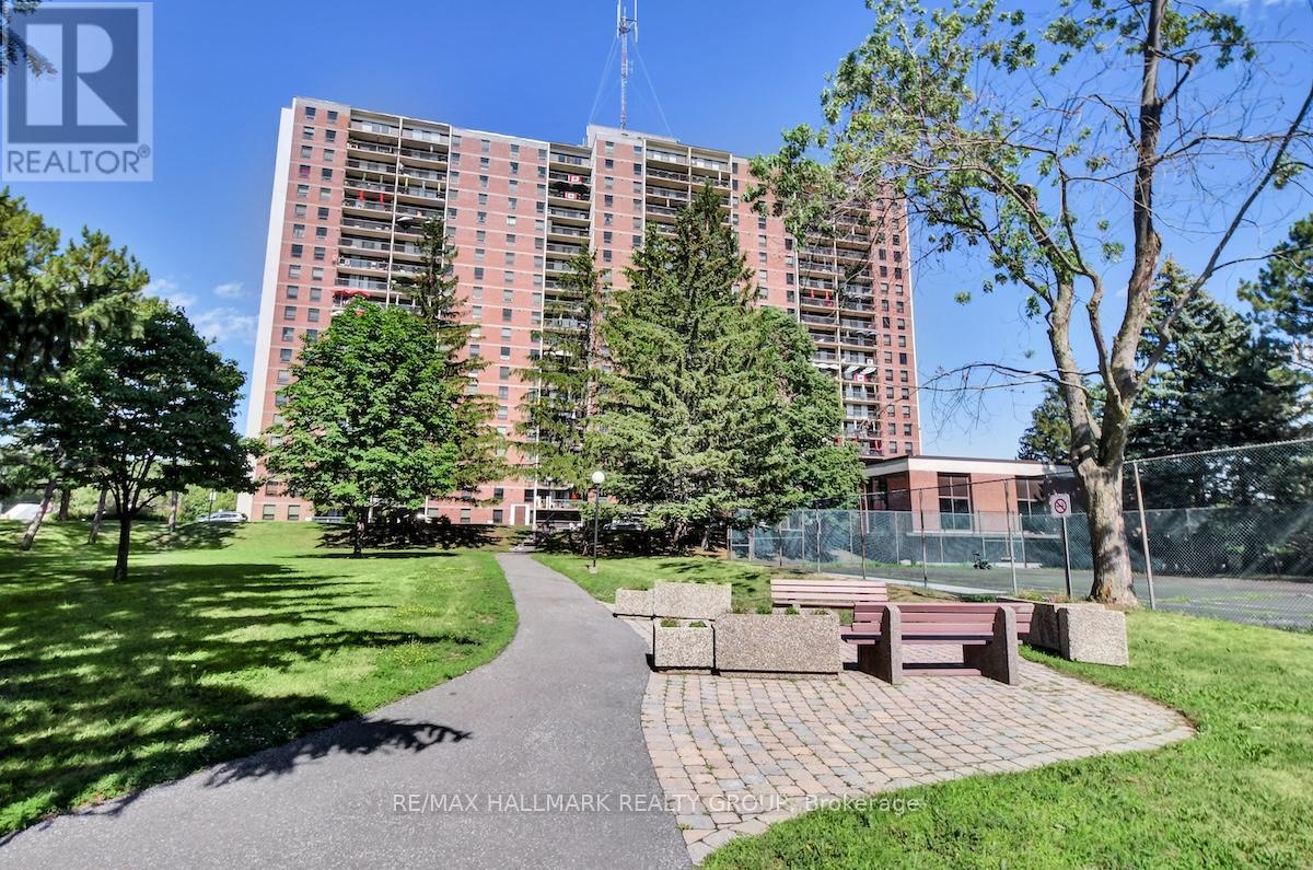 #1007 665 BATHGATE DRIVE - 2