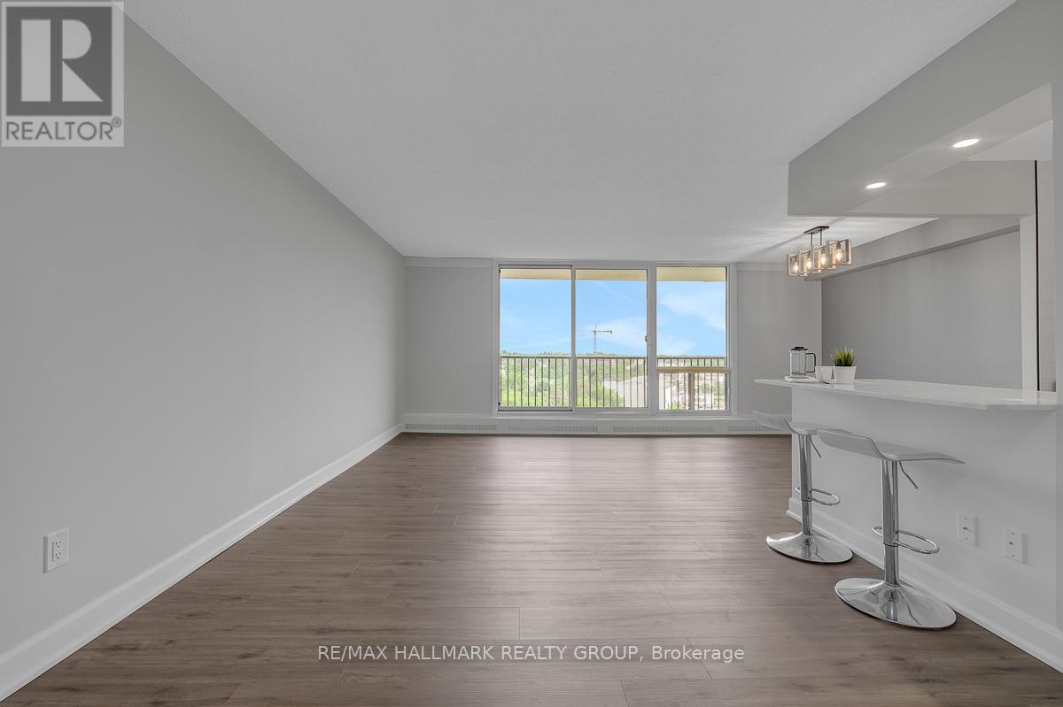 #1007 665 BATHGATE DRIVE - 23