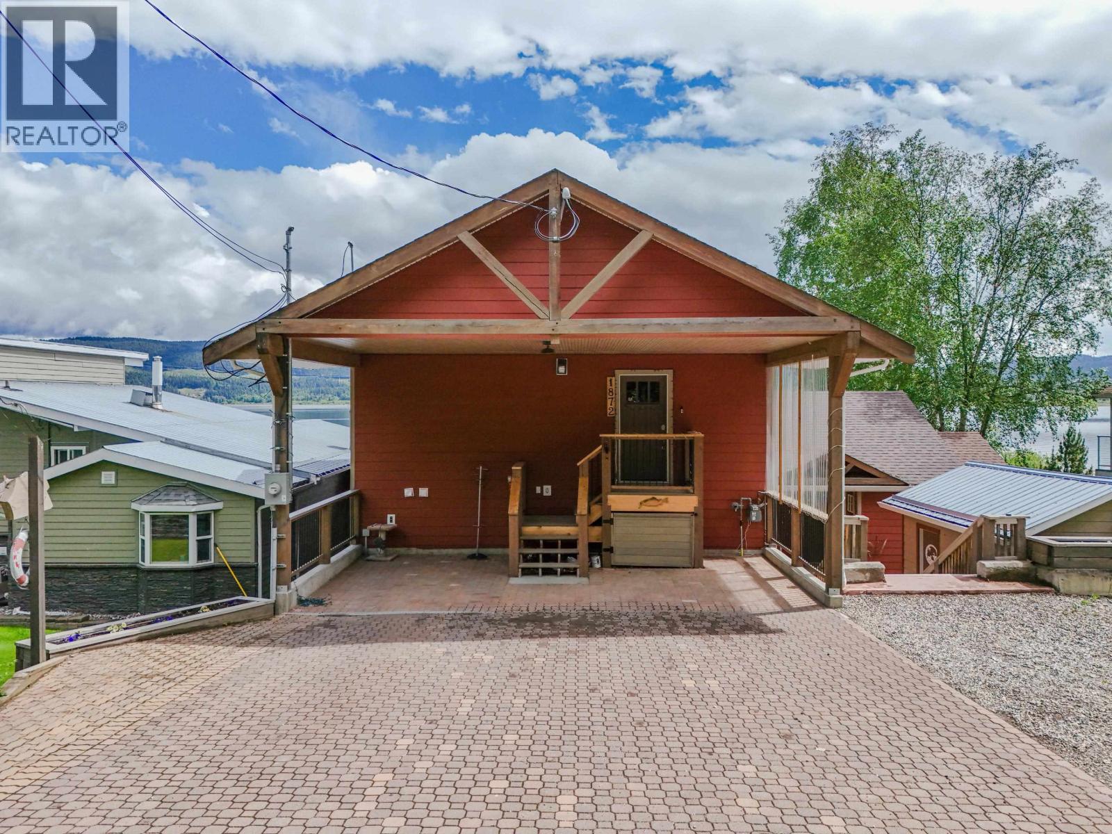 1872 CRYSTAL STREET - 38