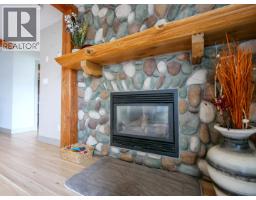 1872 Crystal Street, Quesnel, BC V2J4R8 Photo 14