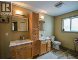 1872 Crystal Street, Quesnel, BC V2J4R8 Photo 28