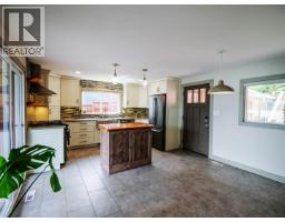 Foyer - 1872 Crystal Street, Quesnel, BC V2J4R8 Photo 9
