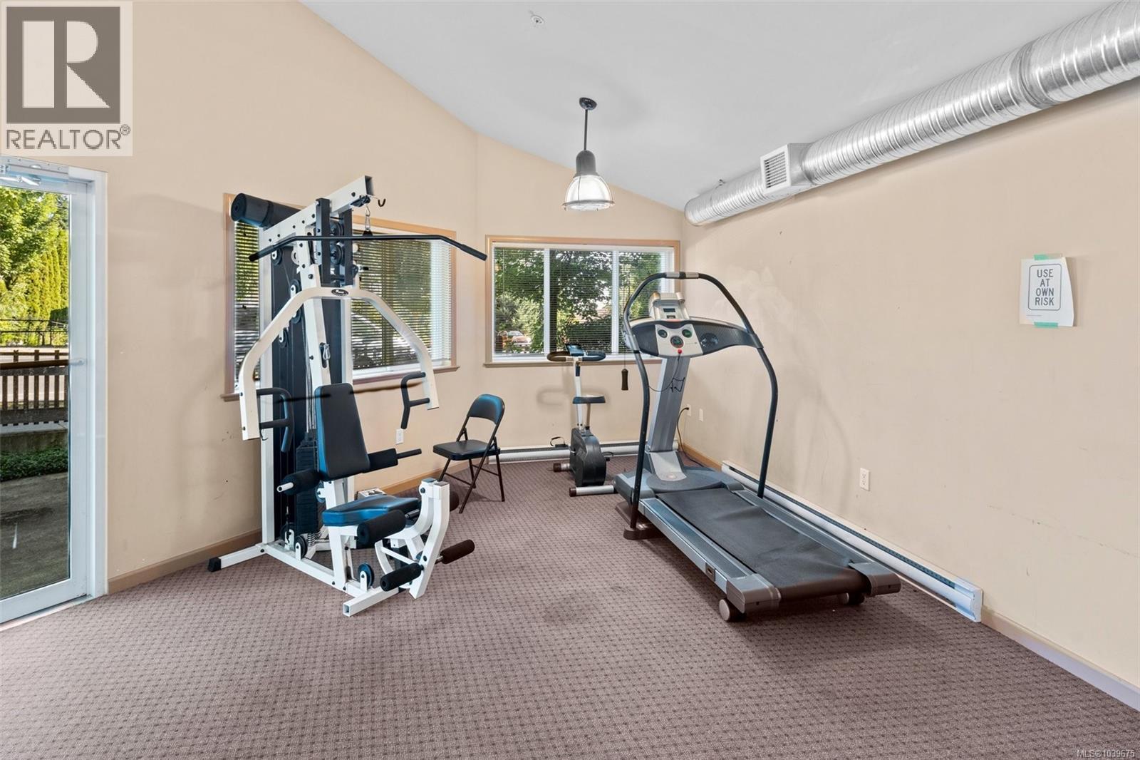 #307 364 Goldstream Ave - 25