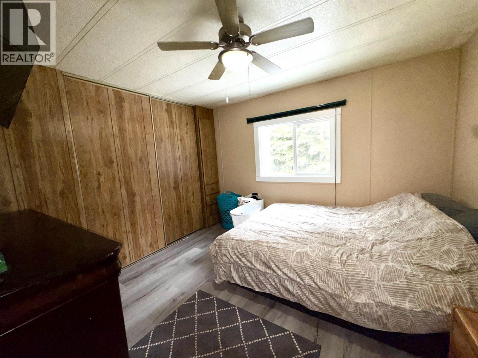542 KEMP ROAD - 24