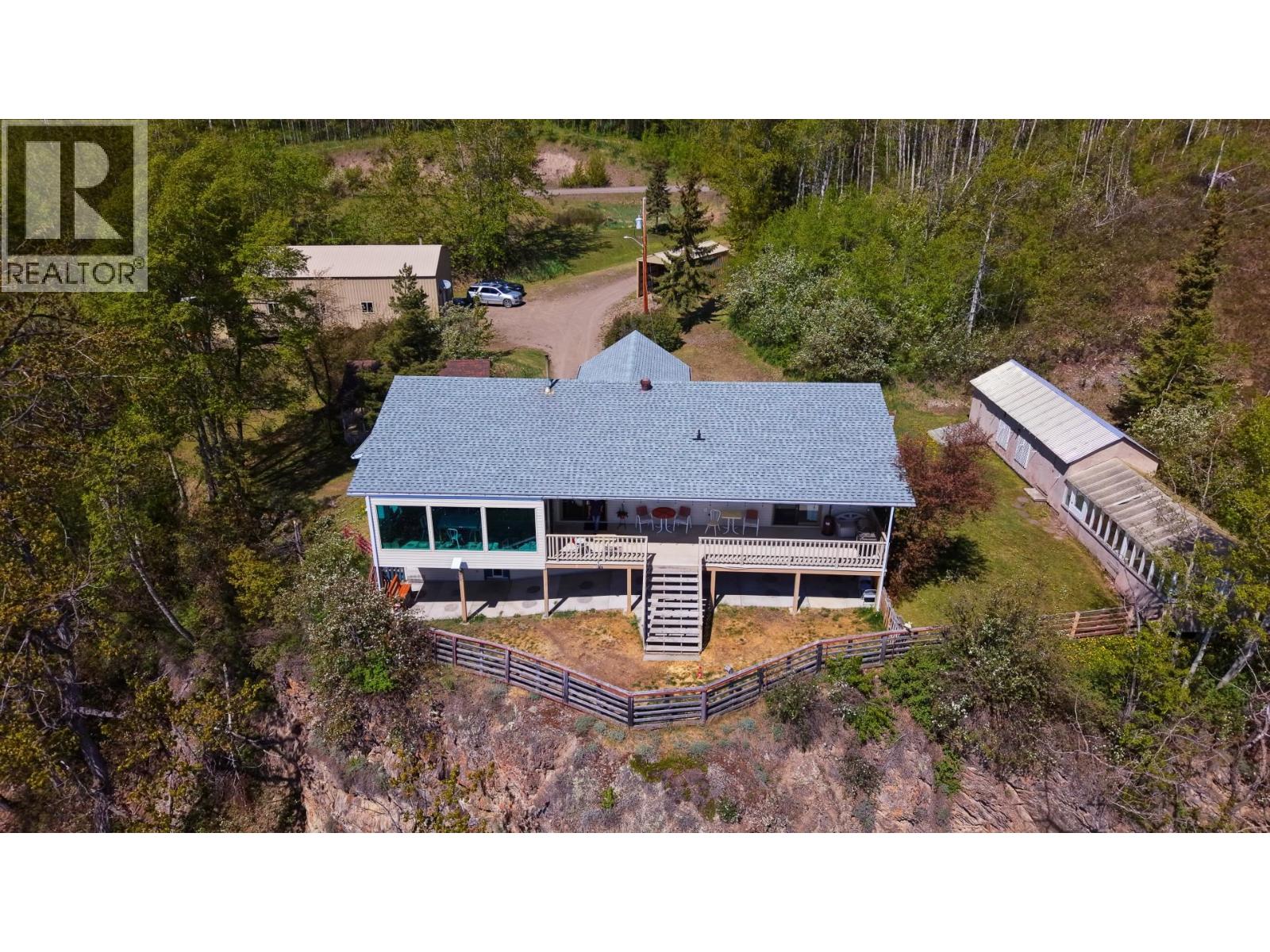 6235 COLLEYMOUNT ROAD - 1