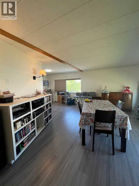 204 6 Street — photo 10