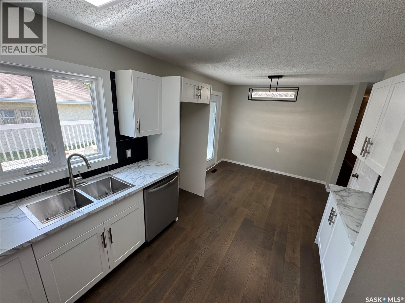 7019 Sherwood DRIVE — photo 6