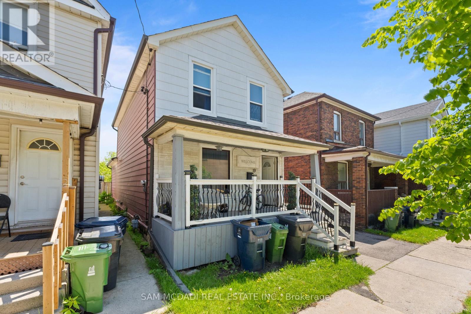 19 TOFFEE COURT - 24
