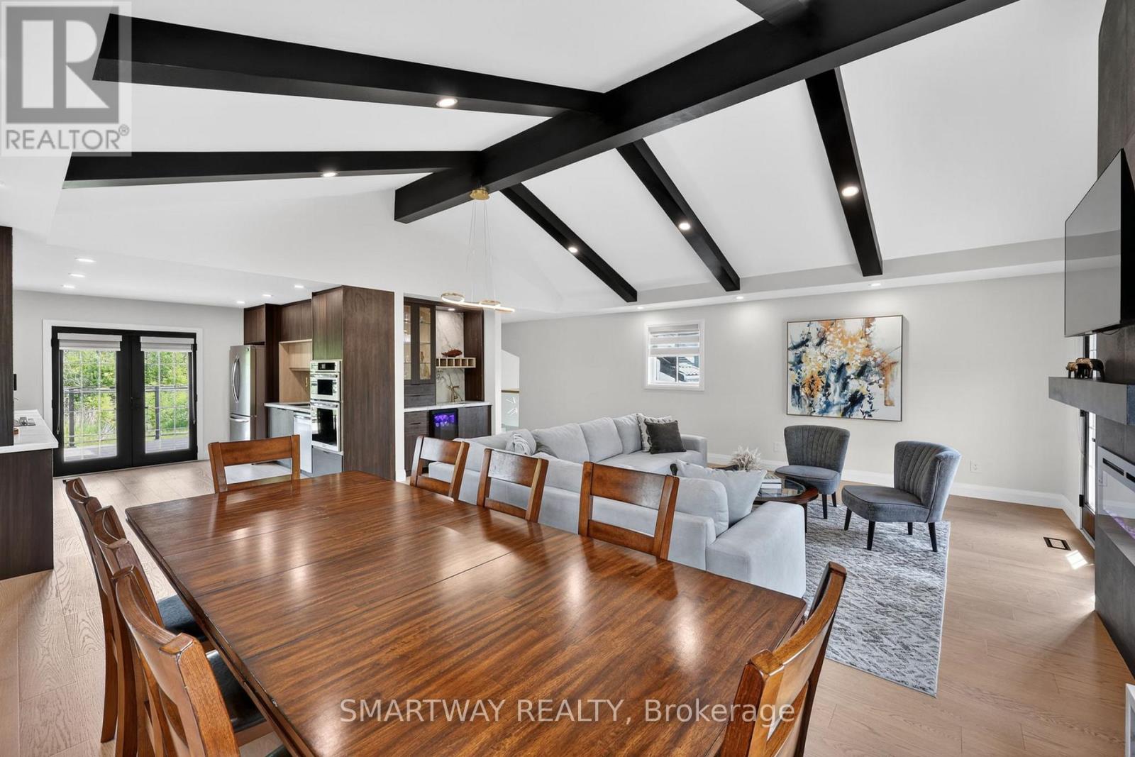 107 CAMPBELL CRESCENT - Image 15