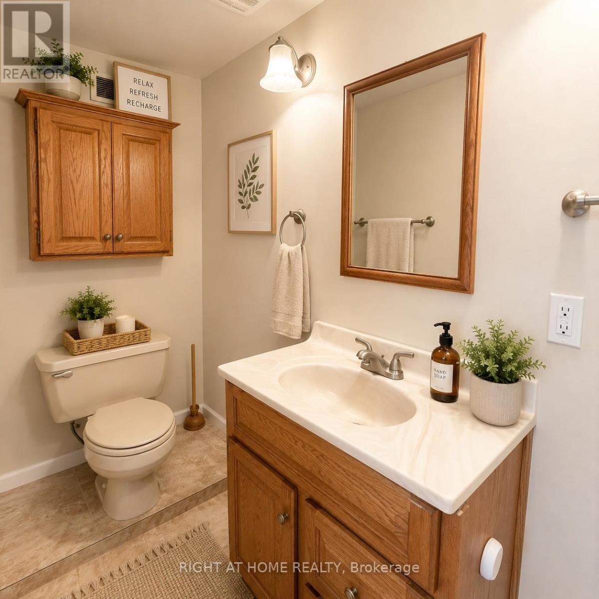 82 BLACKWOOD CRESCENT - 23