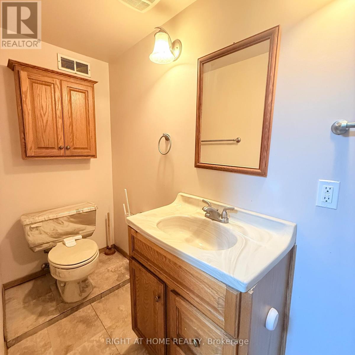82 BLACKWOOD CRESCENT - 20
